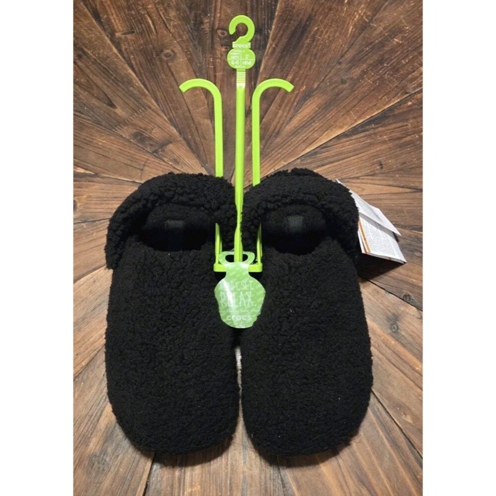 Crocs Classic Cozzzy Luxe Slipper Black Unisex Size Men 9 / Women 11